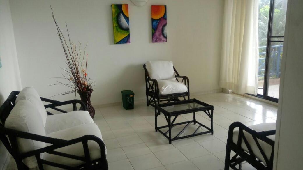 公寓 Condominio Girardot Resort *